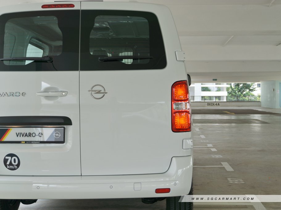 https://i.i-sgcm.com/new_cars/cars/12881/12881_g24