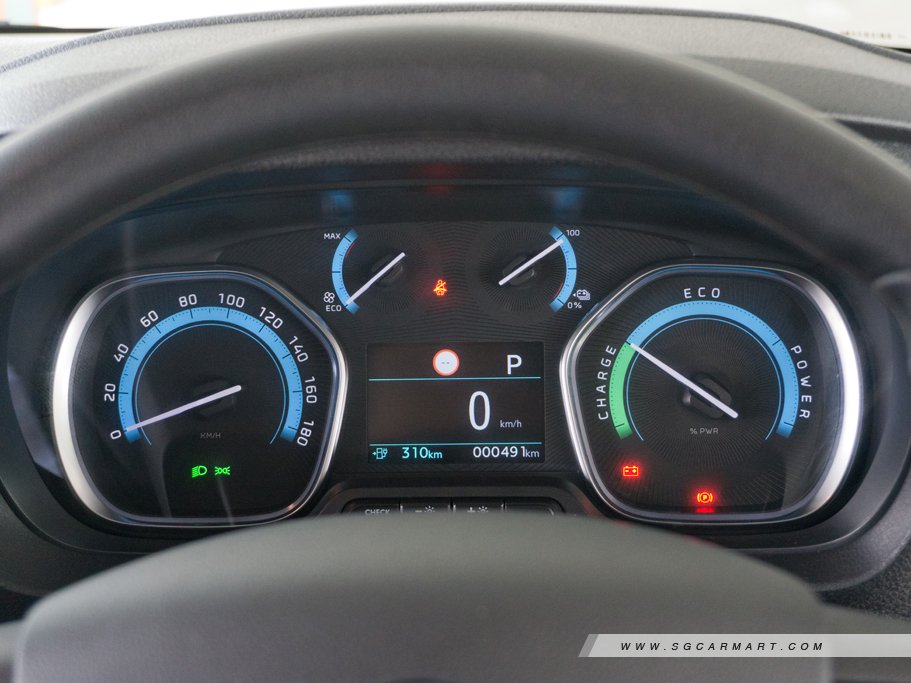 https://i.i-sgcm.com/new_cars/cars/12881/12881_g38
