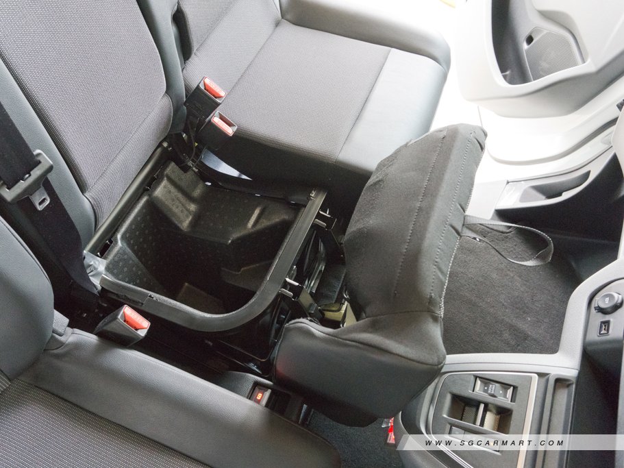 https://i.i-sgcm.com/new_cars/cars/12881/12881_g53