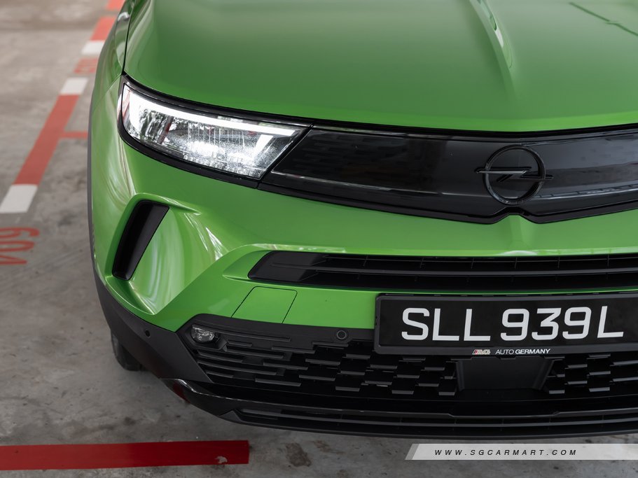 https://i.i-sgcm.com/new_cars/cars/12882/12882_g31