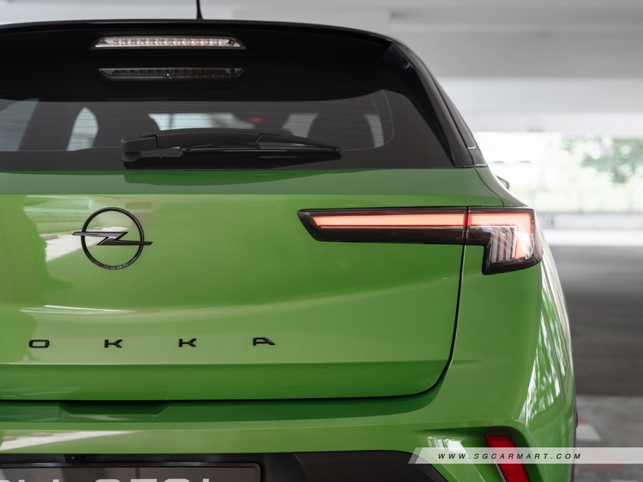 https://i.i-sgcm.com/new_cars/cars/12882/12882_g32
