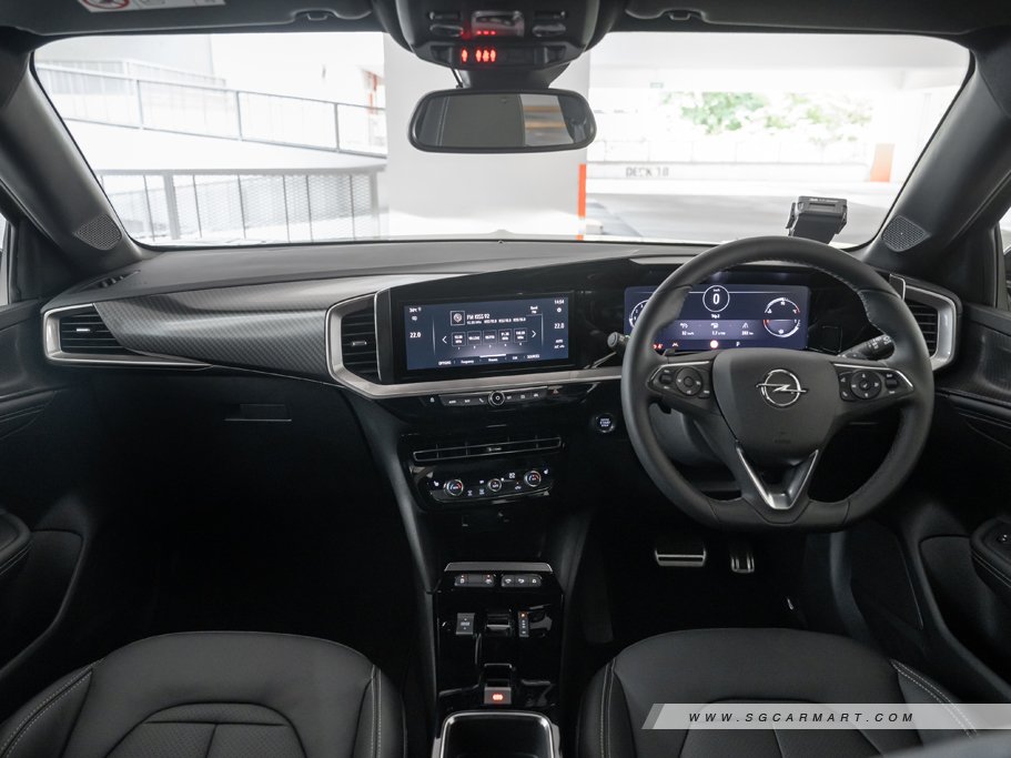 https://i.i-sgcm.com/new_cars/cars/12882/12882_g35