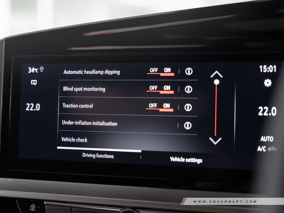 https://i.i-sgcm.com/new_cars/cars/12882/12882_g48