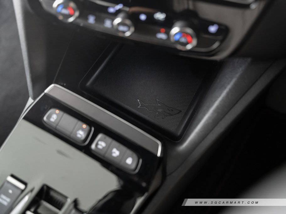 https://i.i-sgcm.com/new_cars/cars/12882/12882_g52