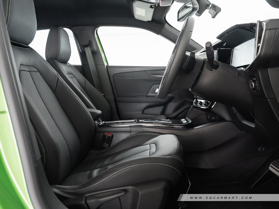 https://i.i-sgcm.com/new_cars/cars/12882/12882_g59