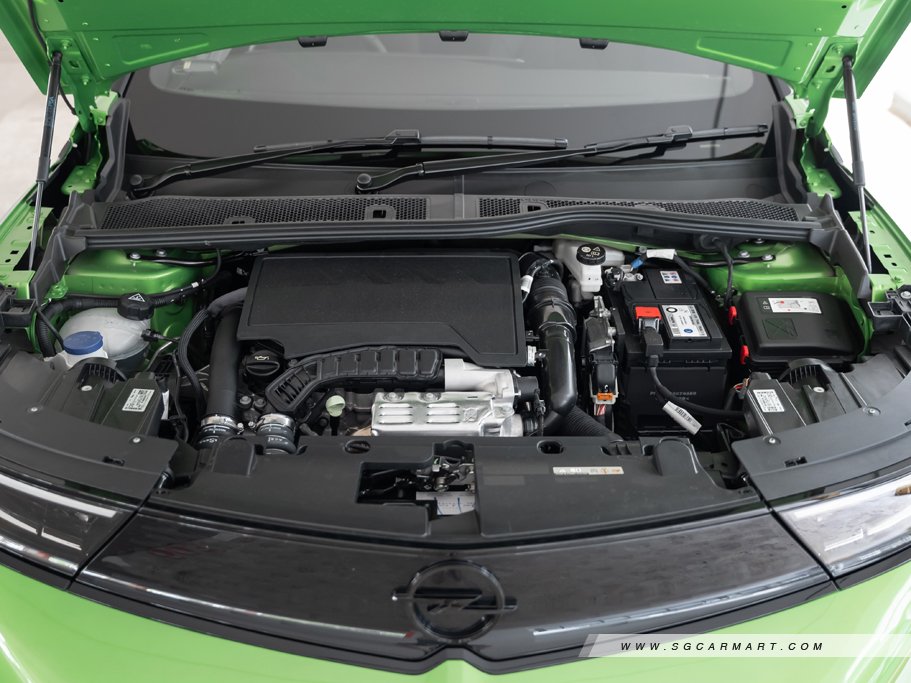 https://i.i-sgcm.com/new_cars/cars/12882/12882_g65