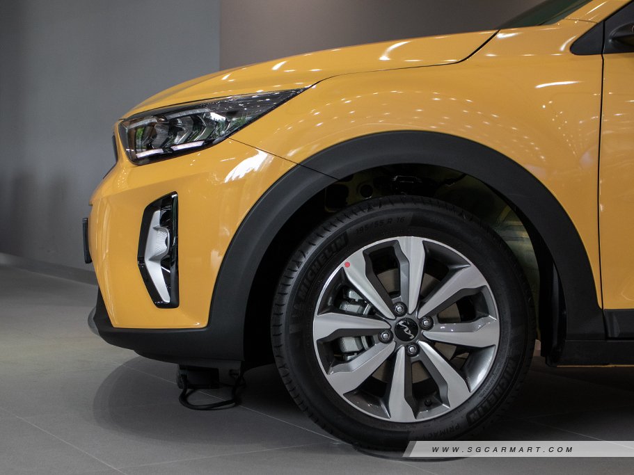 https://i.i-sgcm.com/new_cars/cars/12886/12886_g52
