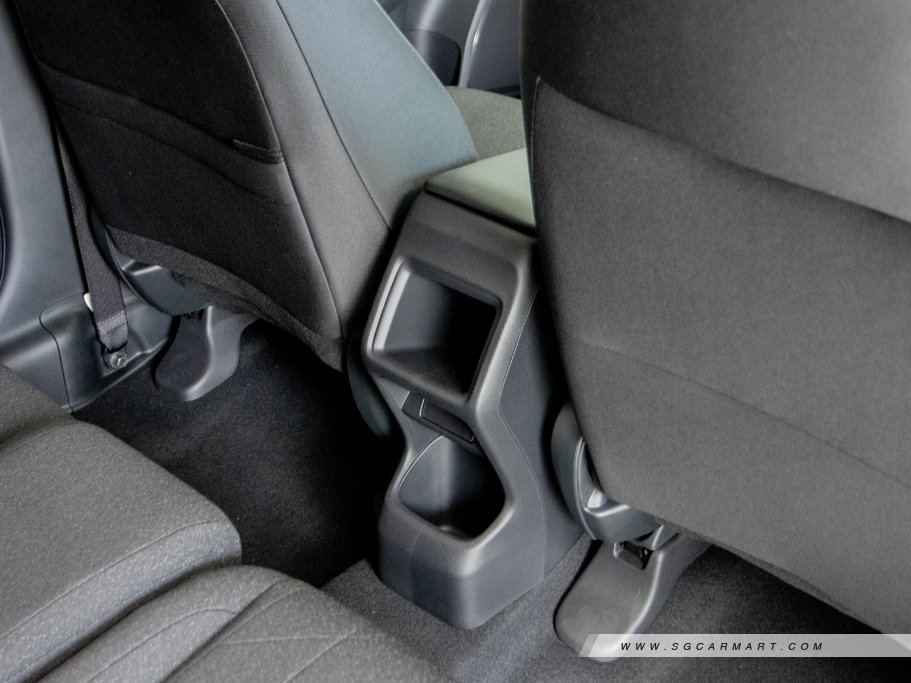 https://i.i-sgcm.com/new_cars/cars/12887/12887_g108