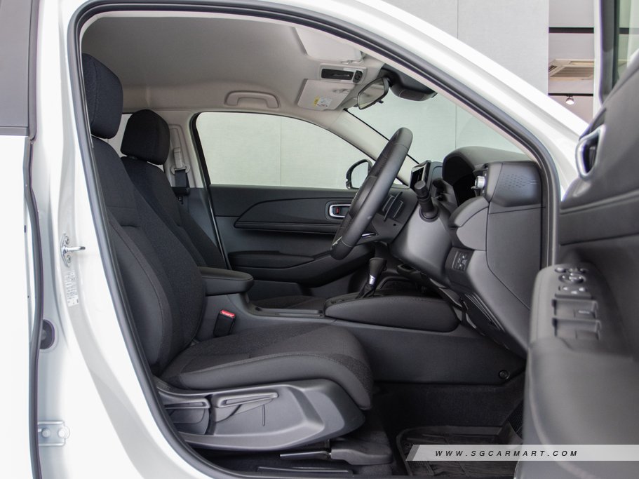 https://i.i-sgcm.com/new_cars/cars/12887/12887_g109