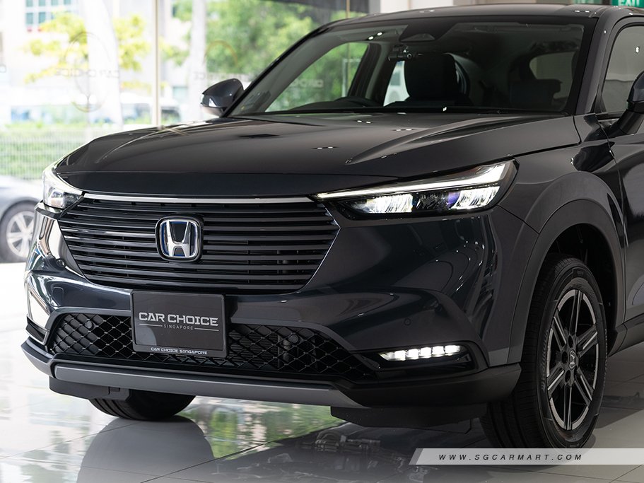 https://i.i-sgcm.com/new_cars/cars/12887/12887_g114