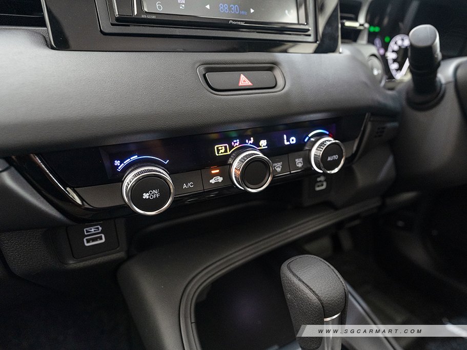 https://i.i-sgcm.com/new_cars/cars/12887/12887_g134