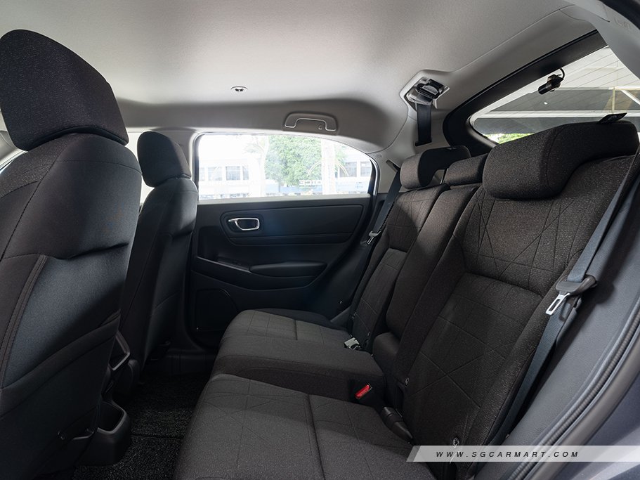 https://i.i-sgcm.com/new_cars/cars/12887/12887_g137