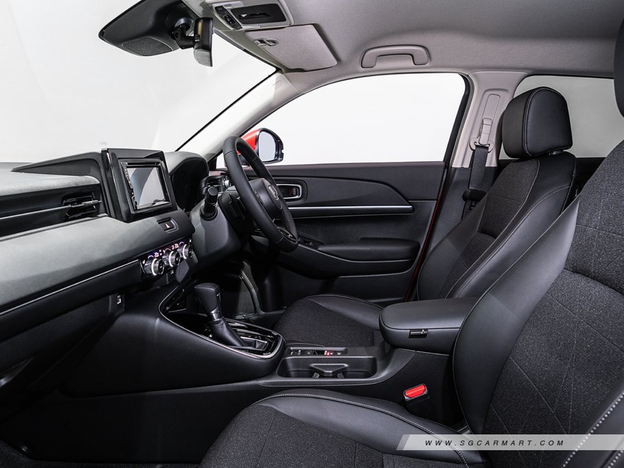 https://i.i-sgcm.com/new_cars/cars/12887/12887_g65