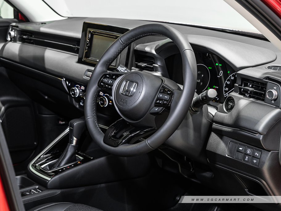https://i.i-sgcm.com/new_cars/cars/12887/12887_g68