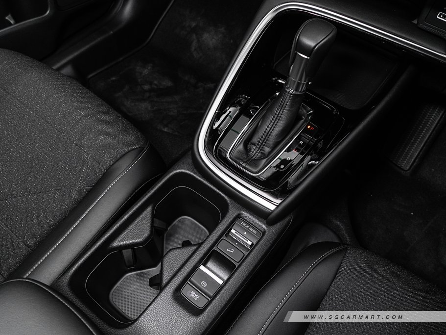 https://i.i-sgcm.com/new_cars/cars/12887/12887_g79