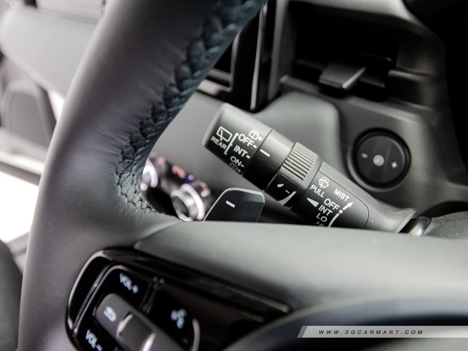 https://i.i-sgcm.com/new_cars/cars/12887/12887_g97