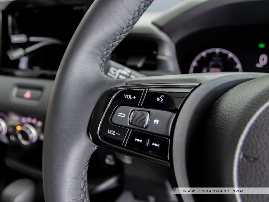 https://i.i-sgcm.com/new_cars/cars/12887/12887_g98