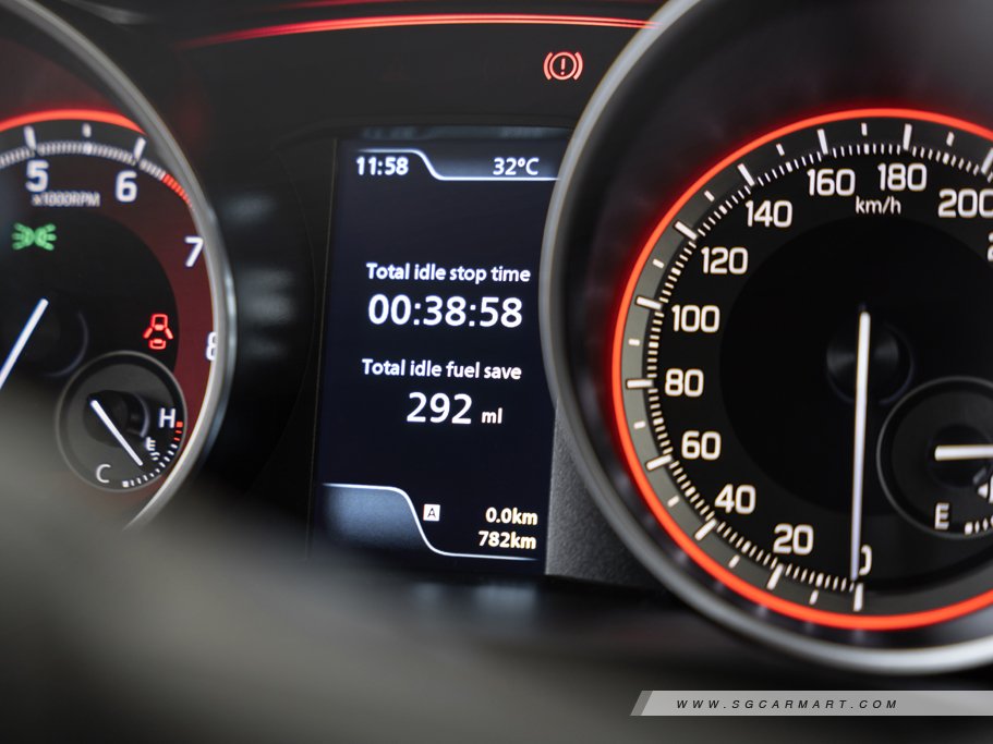 https://i.i-sgcm.com/new_cars/cars/12888/12888_g44