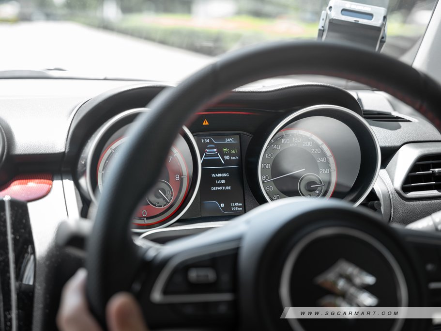 https://i.i-sgcm.com/new_cars/cars/12888/12888_g50