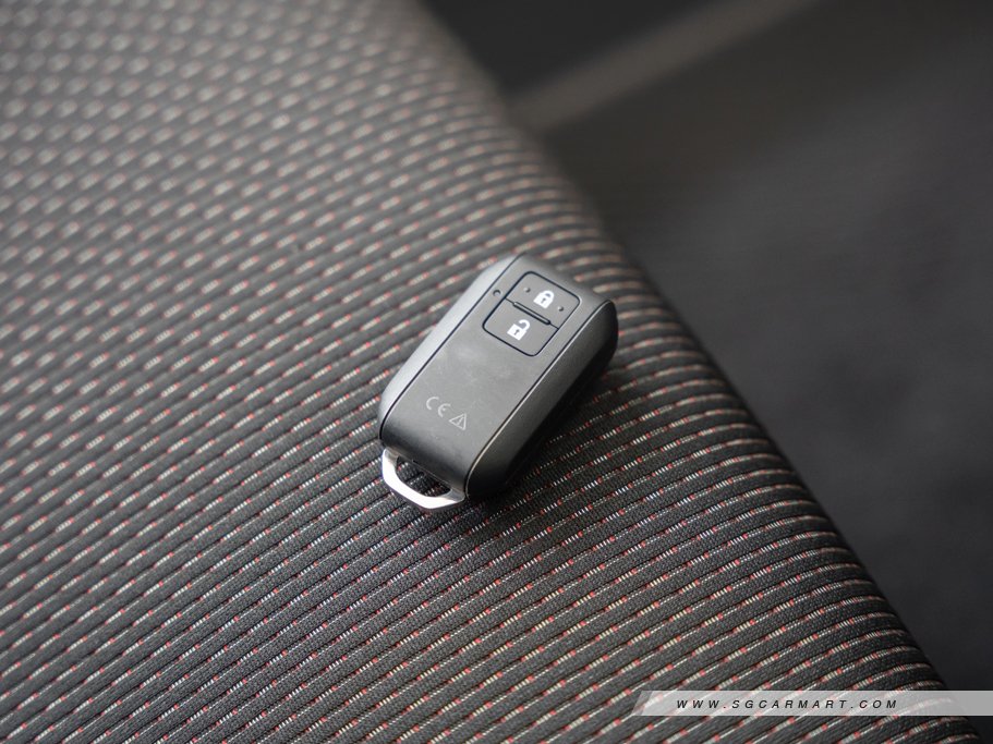 https://i.i-sgcm.com/new_cars/cars/12888/12888_g70