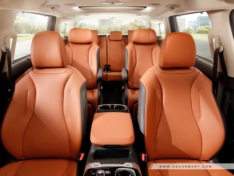 https://i.i-sgcm.com/new_cars/cars/12889/12889_g15