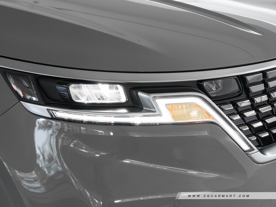 https://i.i-sgcm.com/new_cars/cars/12889/12889_g31