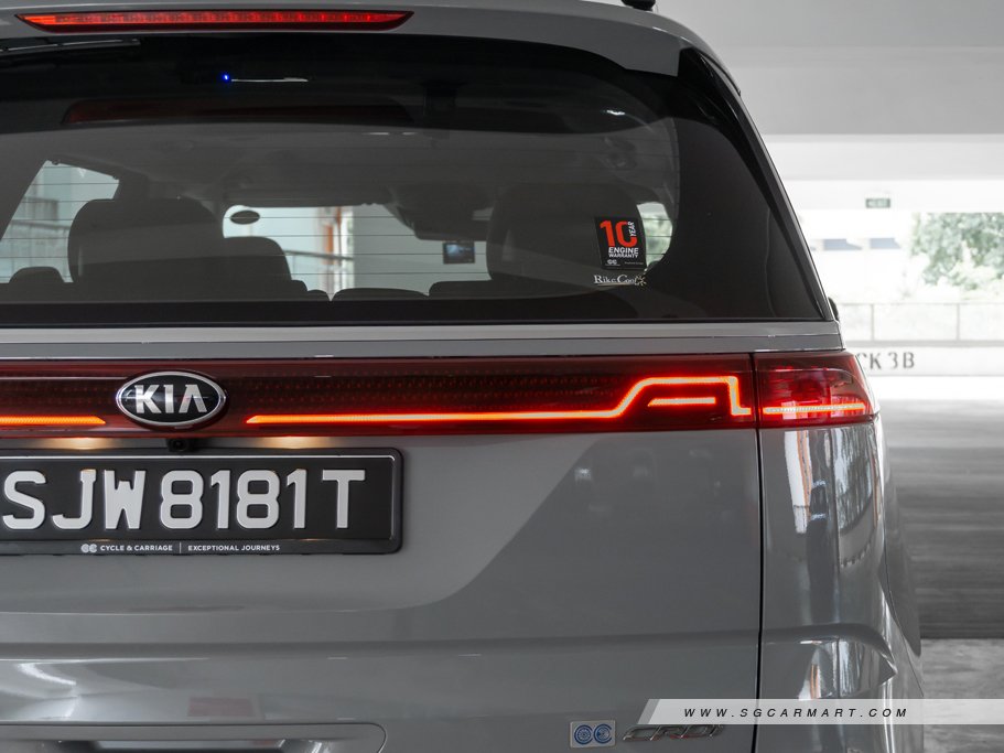 https://i.i-sgcm.com/new_cars/cars/12889/12889_g37