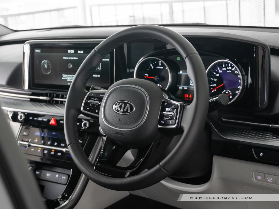 https://i.i-sgcm.com/new_cars/cars/12889/12889_g41
