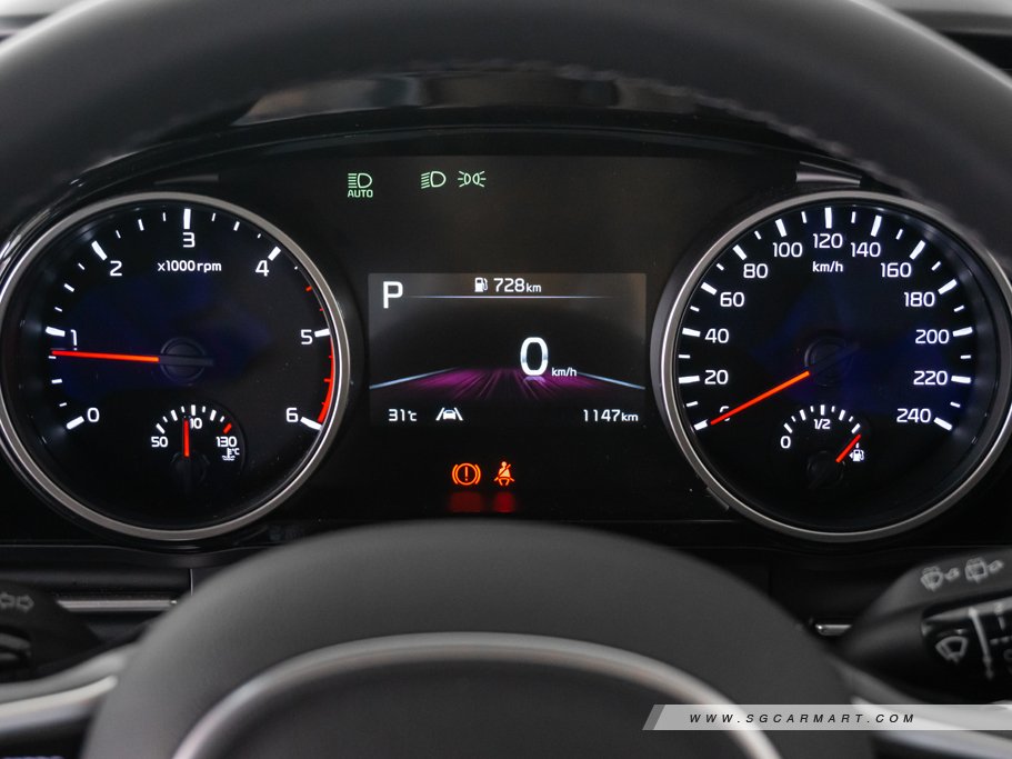 https://i.i-sgcm.com/new_cars/cars/12889/12889_g43