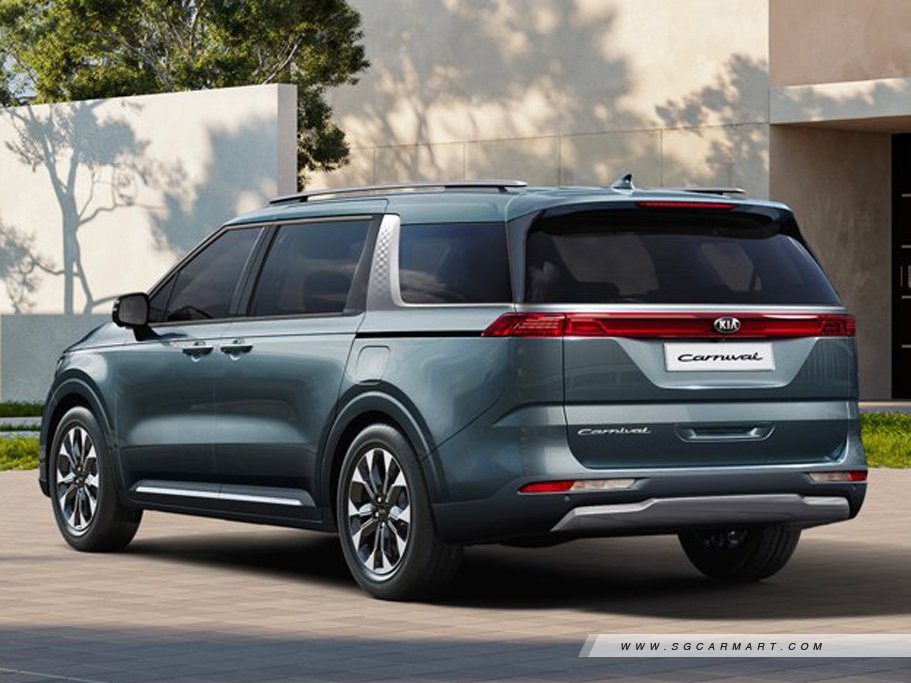 New Kia Carnival Diesel Photos, Photo Gallery - Sgcarmart