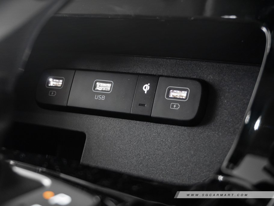 https://i.i-sgcm.com/new_cars/cars/12889/12889_g60