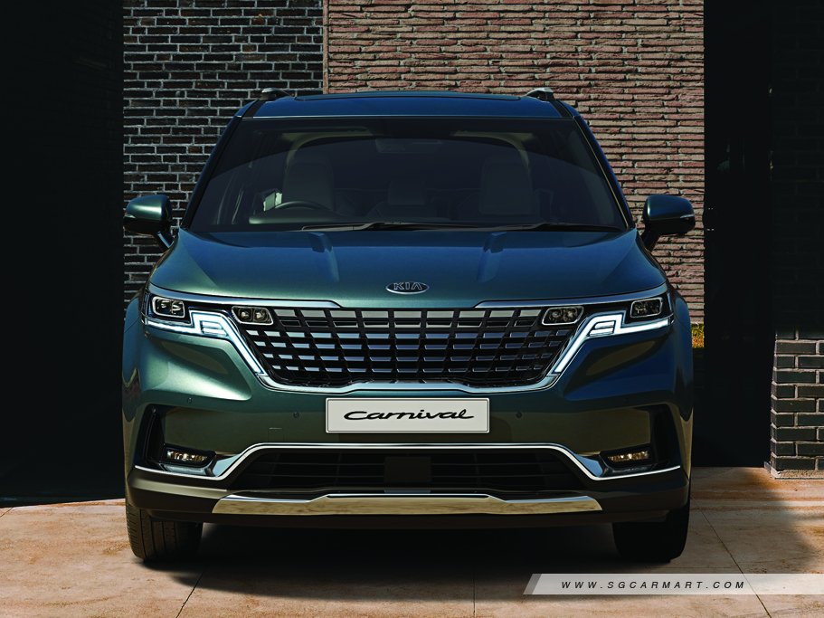 https://i.i-sgcm.com/new_cars/cars/12889/12889_g7