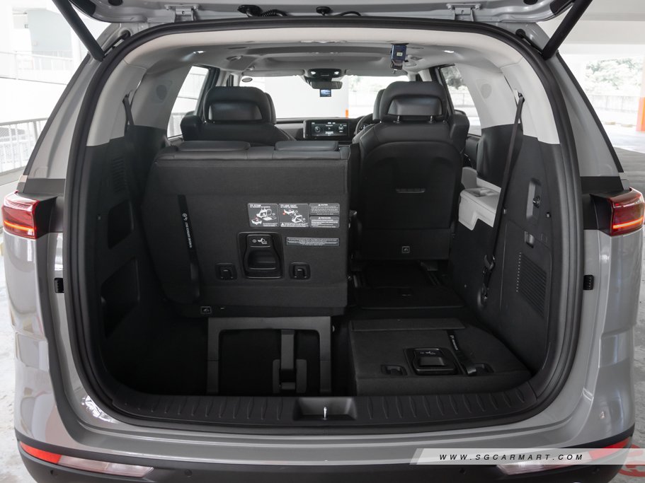 https://i.i-sgcm.com/new_cars/cars/12889/12889_g83