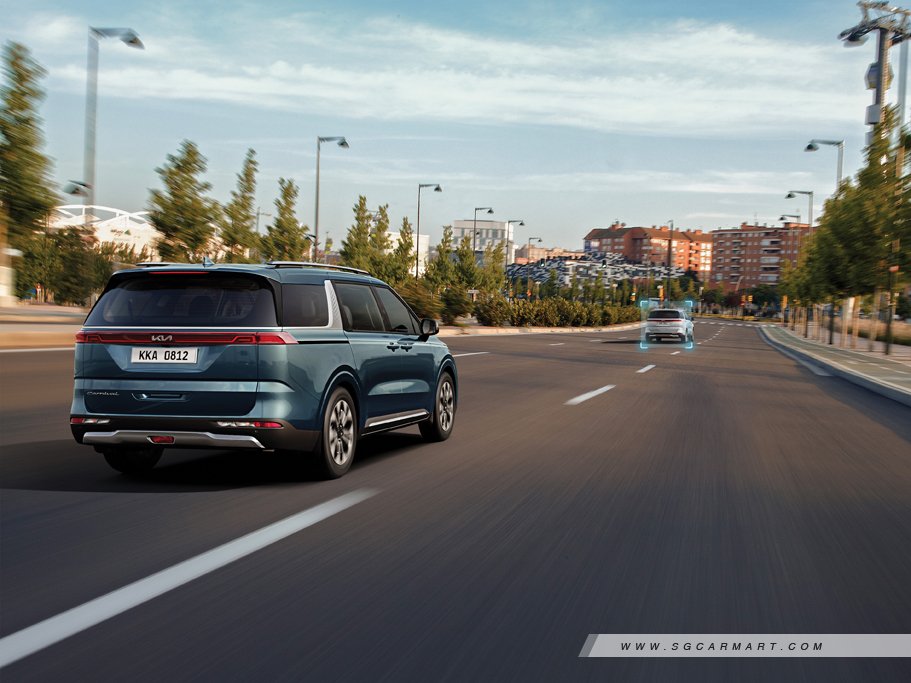 https://i.i-sgcm.com/new_cars/cars/12889/12889_g92