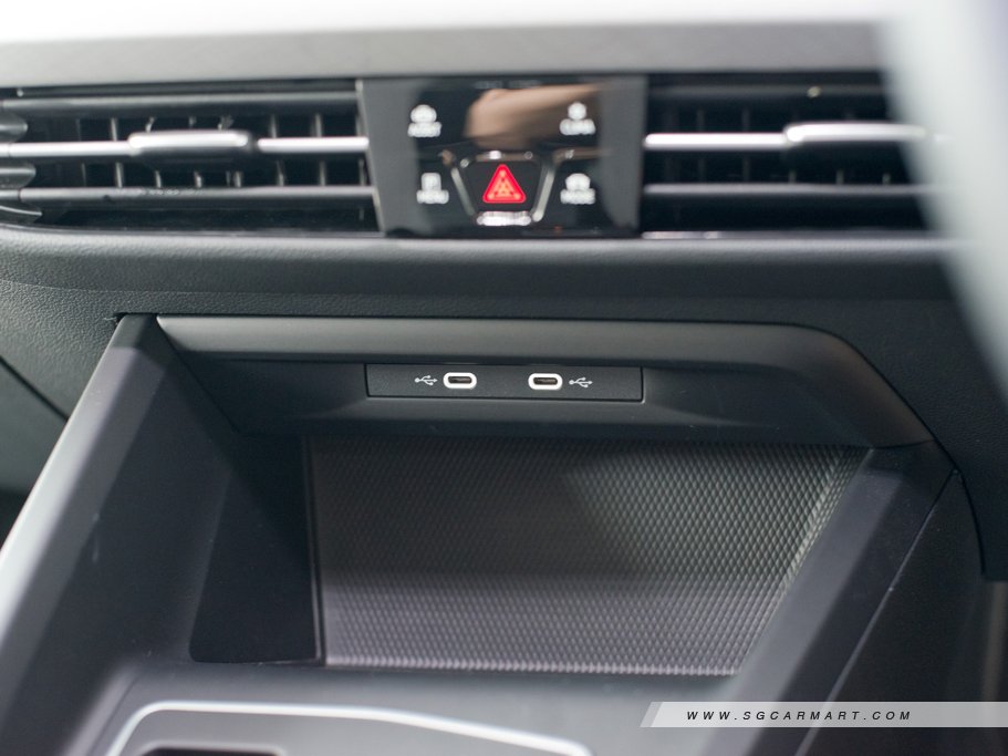 https://i.i-sgcm.com/new_cars/cars/12893/12893_g155