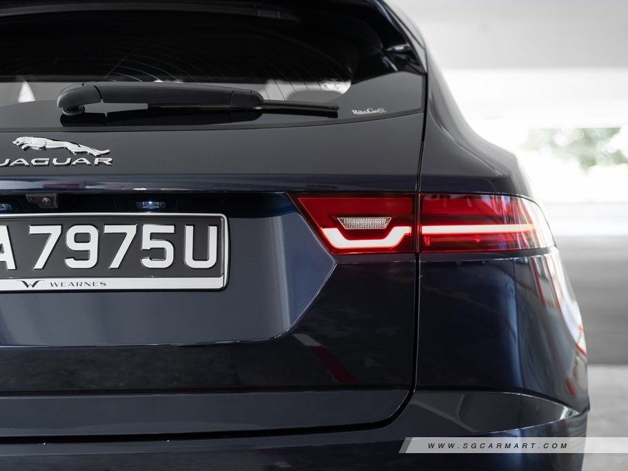 https://i.i-sgcm.com/new_cars/cars/12894/12894_g23
