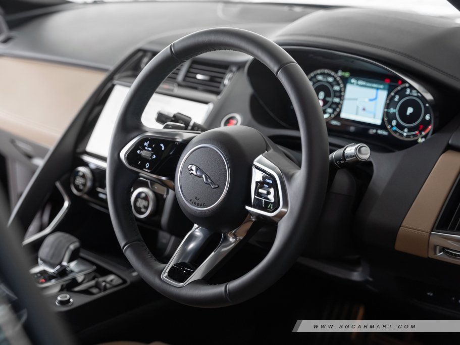 https://i.i-sgcm.com/new_cars/cars/12894/12894_g25