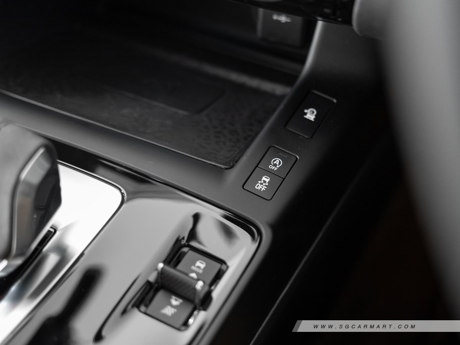 https://i.i-sgcm.com/new_cars/cars/12894/12894_g39