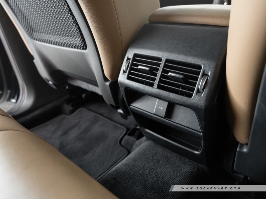 https://i.i-sgcm.com/new_cars/cars/12894/12894_g47