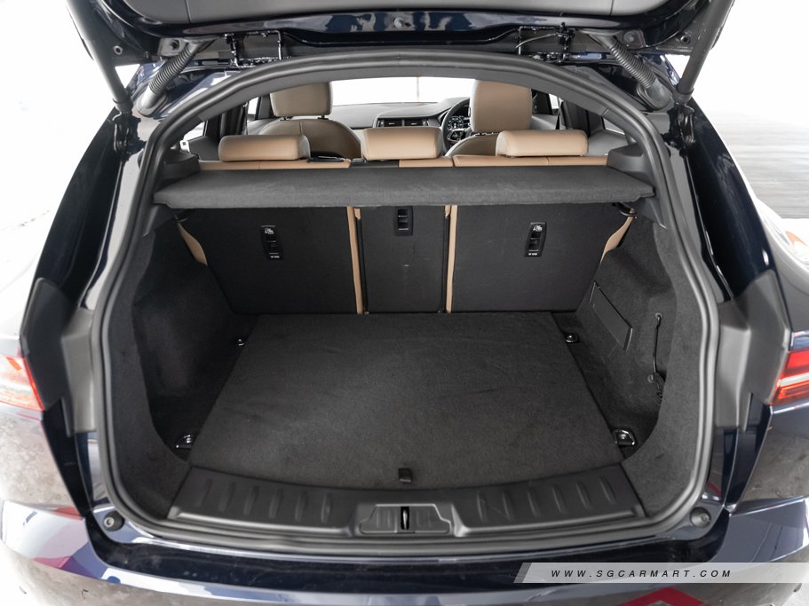 https://i.i-sgcm.com/new_cars/cars/12894/12894_g48