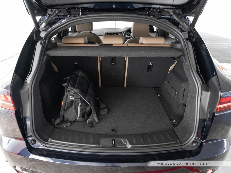 https://i.i-sgcm.com/new_cars/cars/12894/12894_g49