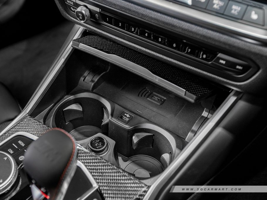 https://i.i-sgcm.com/new_cars/cars/12896/12896_g18