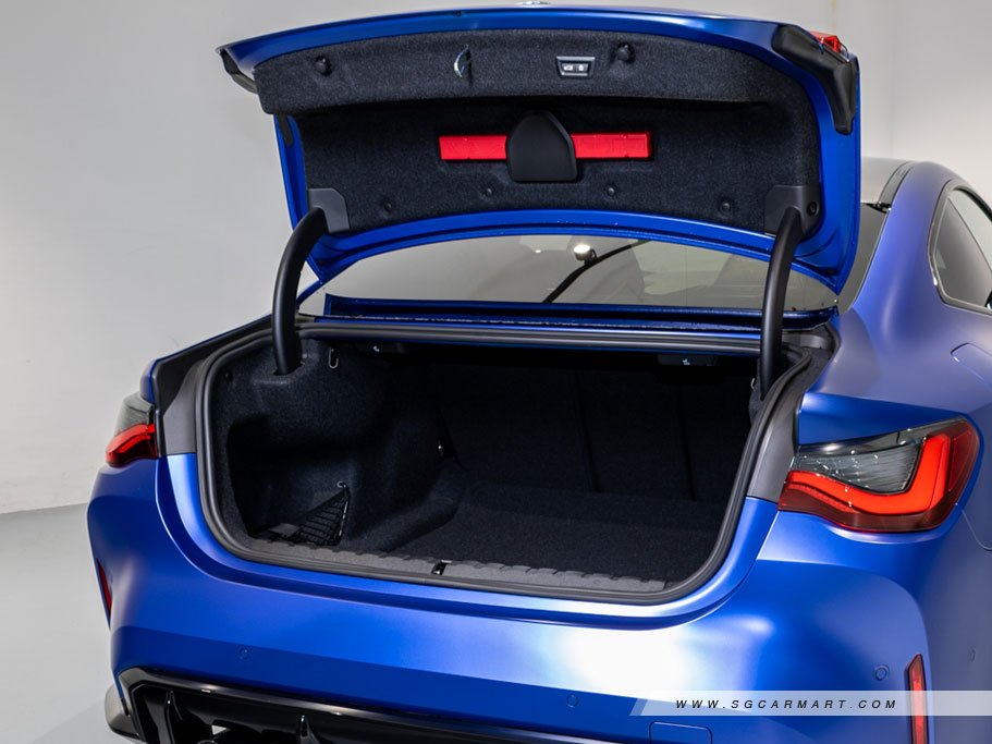 https://i.i-sgcm.com/new_cars/cars/12896/12896_g23