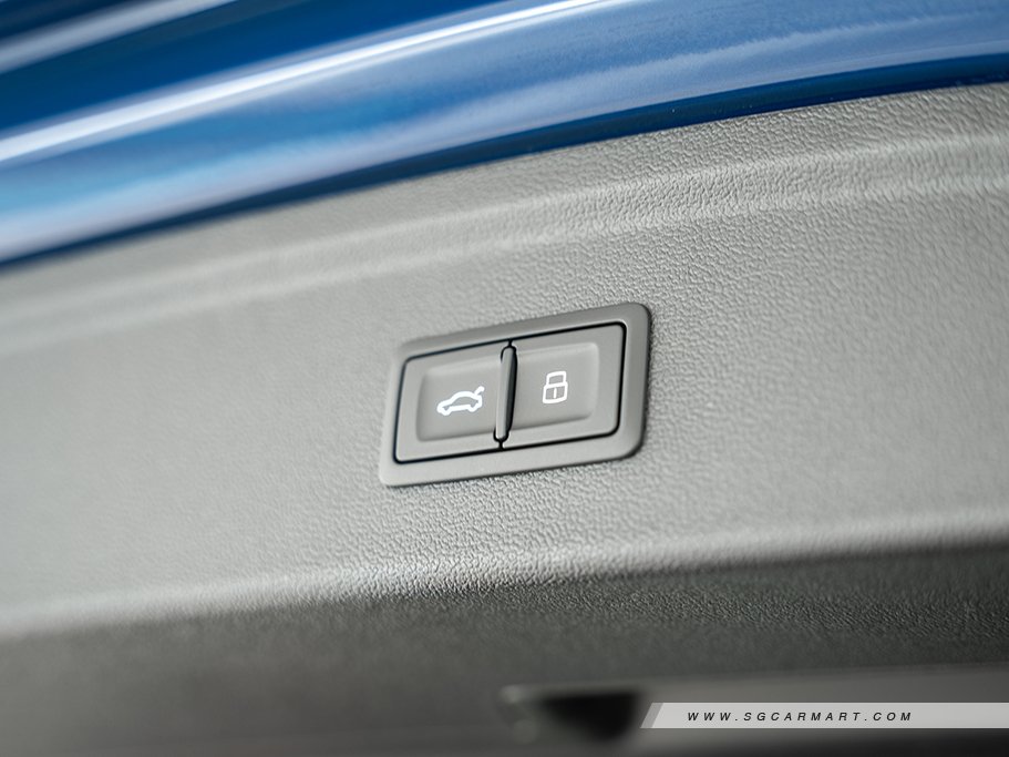 https://i.i-sgcm.com/new_cars/cars/12897/12897_g106