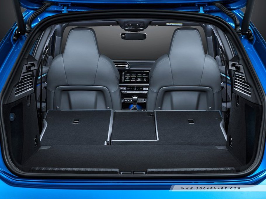 https://i.i-sgcm.com/new_cars/cars/12897/12897_g25