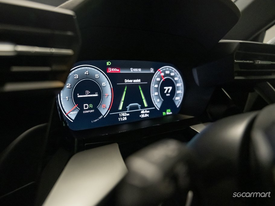 https://i.i-sgcm.com/new_cars/cars/12897/12897_g42