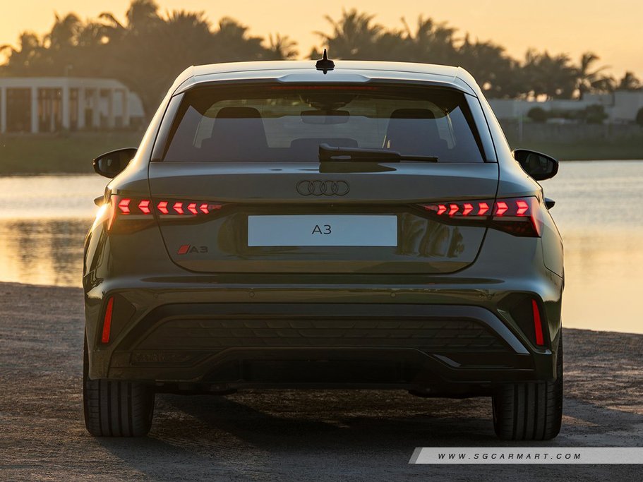 https://i.i-sgcm.com/new_cars/cars/12897/12897_g74
