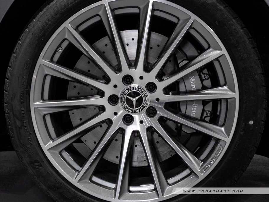 https://i.i-sgcm.com/new_cars/cars/12898/12898_g40