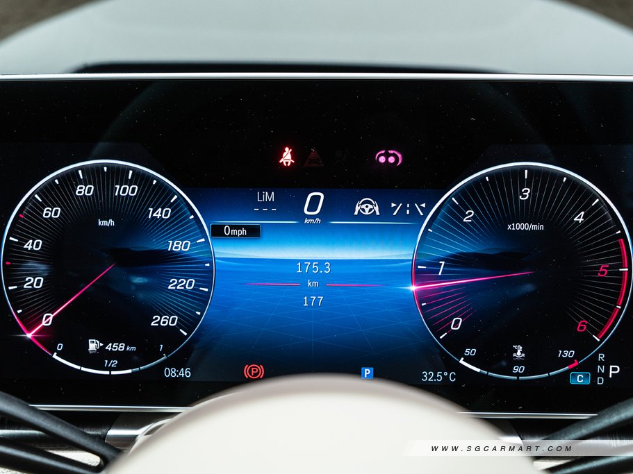https://i.i-sgcm.com/new_cars/cars/12898/12898_g82