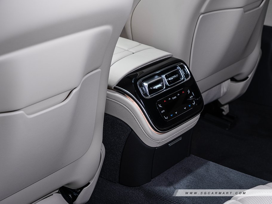 https://i.i-sgcm.com/new_cars/cars/12898/12898_g87